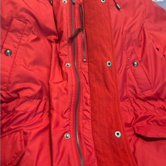 Lauren Ralph Lauren Vibrant Red Hooded Puffer Coat - Picture 7 of 15